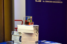 Oficyna Wydawnicza PRz na Świątecznych Targach Książki