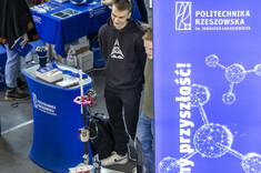 Stoisko Politechniki Rzeszowskiej na targach Edu Salon,